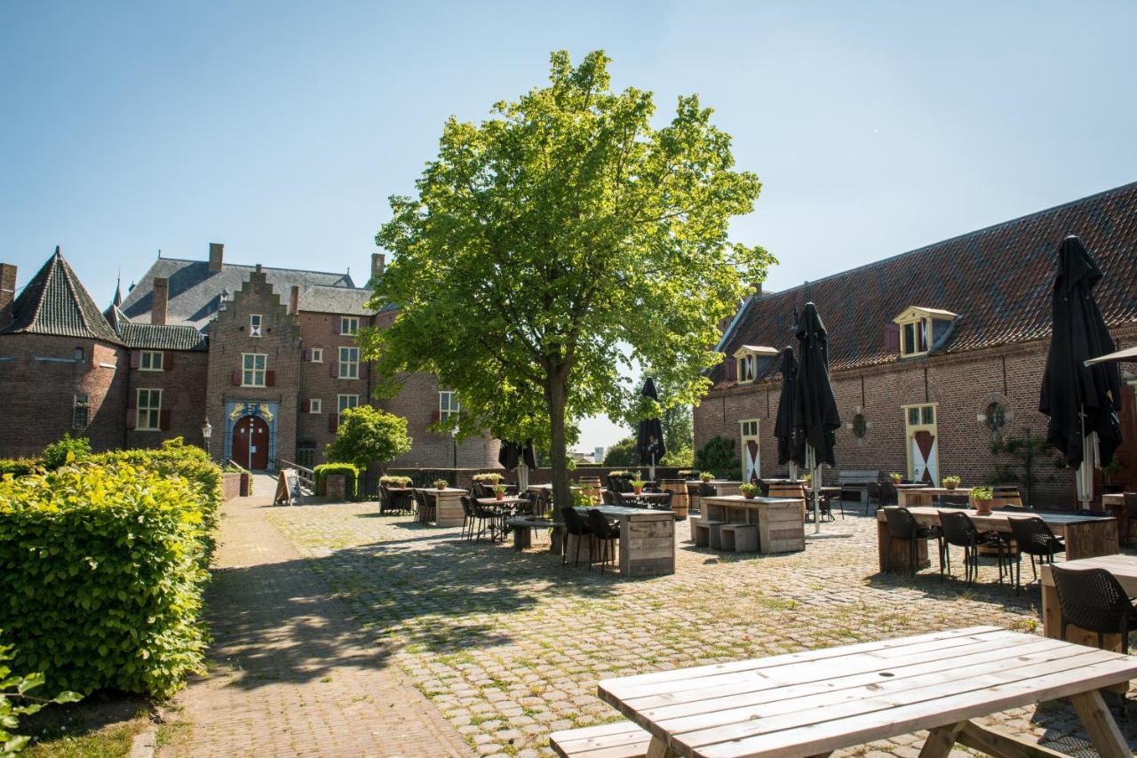 B&B Kasteel Ammersoyen Ammerzoden Exterior photo